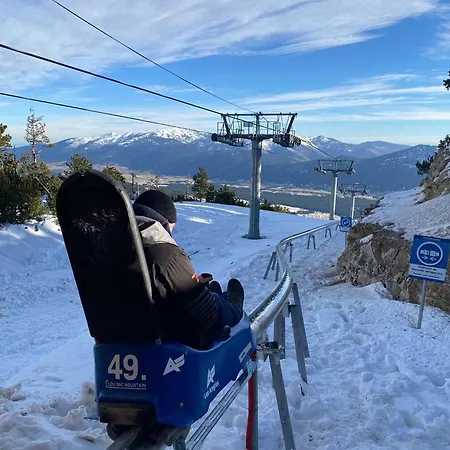 Cosy Avec Coin Nuit Aux Angles - Fr-1-593-130 Appartement